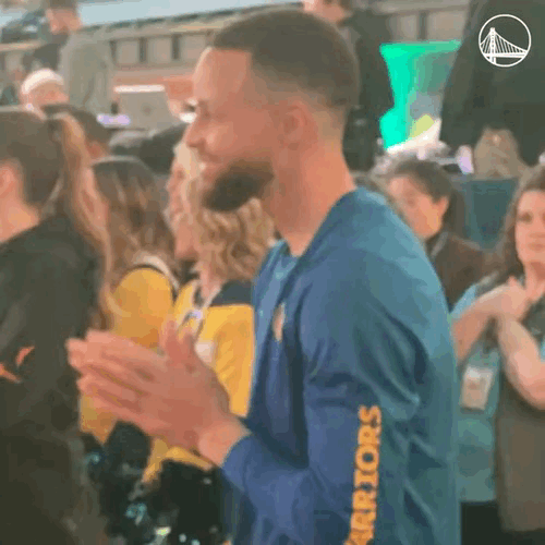 剪刀手库里[色][色]#2024nba全明星##金州勇士[超话]# ​​​