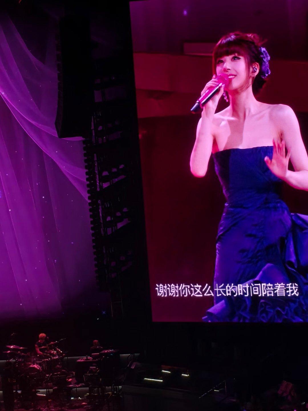 这个歌词我哭死 