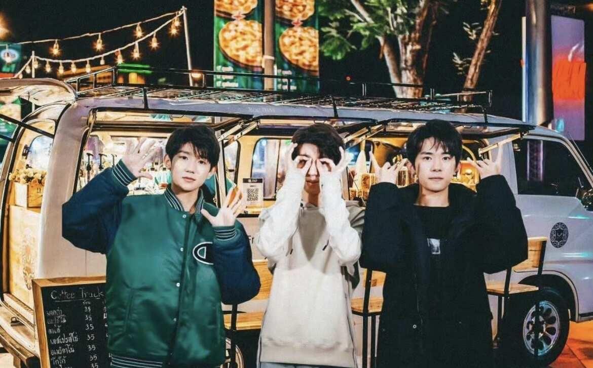 是我们的十三周年快乐呀
TFboys 要一直99，我们永远都在期待下一个十年 t