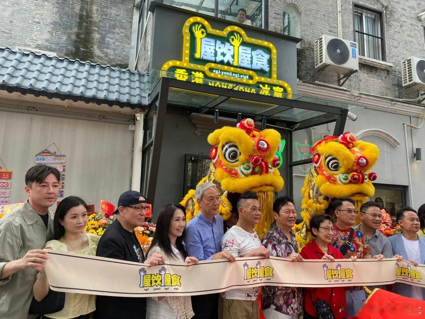 現年48歲的杜大偉近年憑TVB處境劇《愛．回家之開心速遞》中關彼得（Peter）
