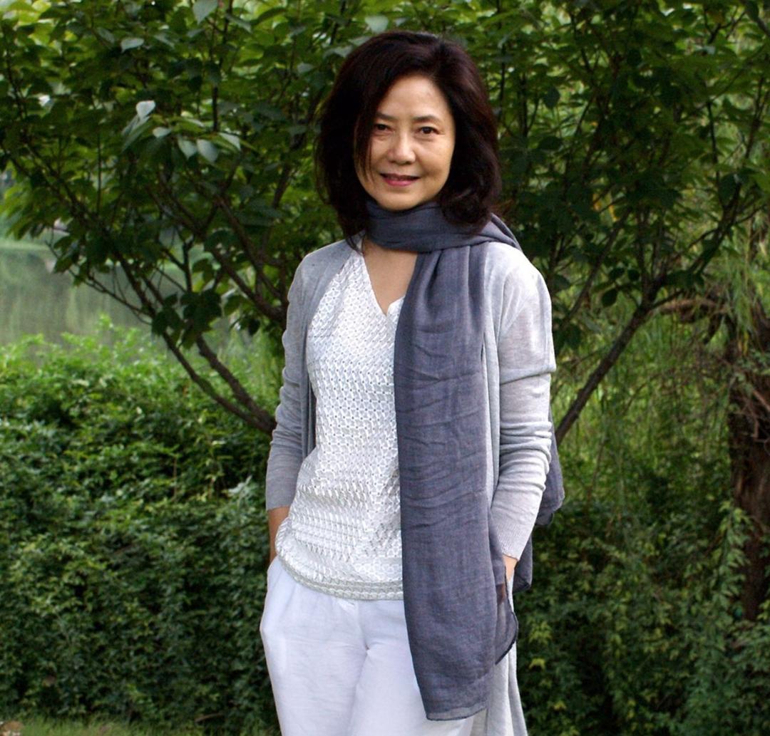 张兰去汪小菲家过冬至！提前一晚做醉蟹、包饺子，给马筱梅做牛排娱乐 明星