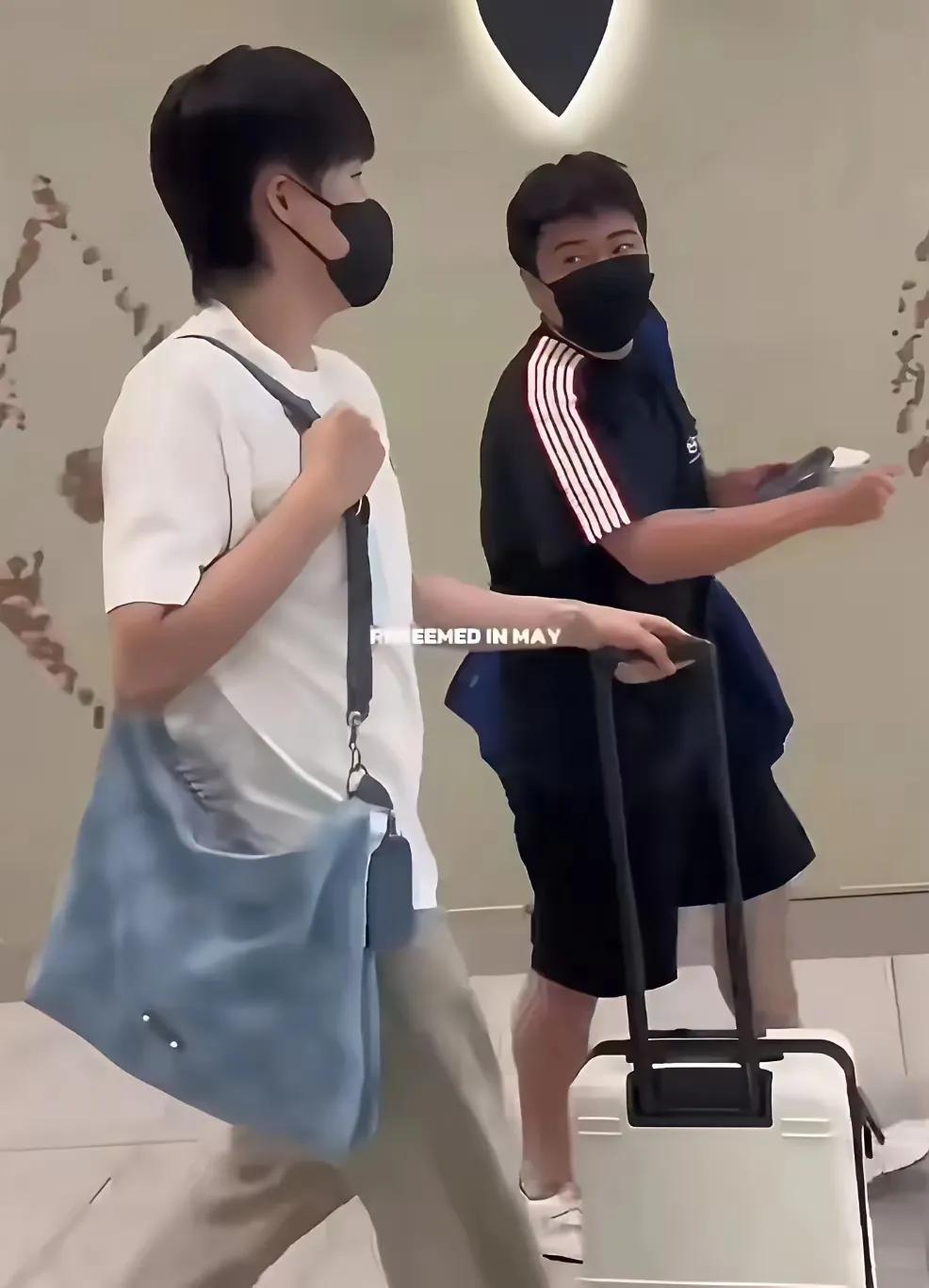 真希望雨果能来参加美国大满贯！
雨果因签证问题，不能参加美国大满贯了。不料有网友