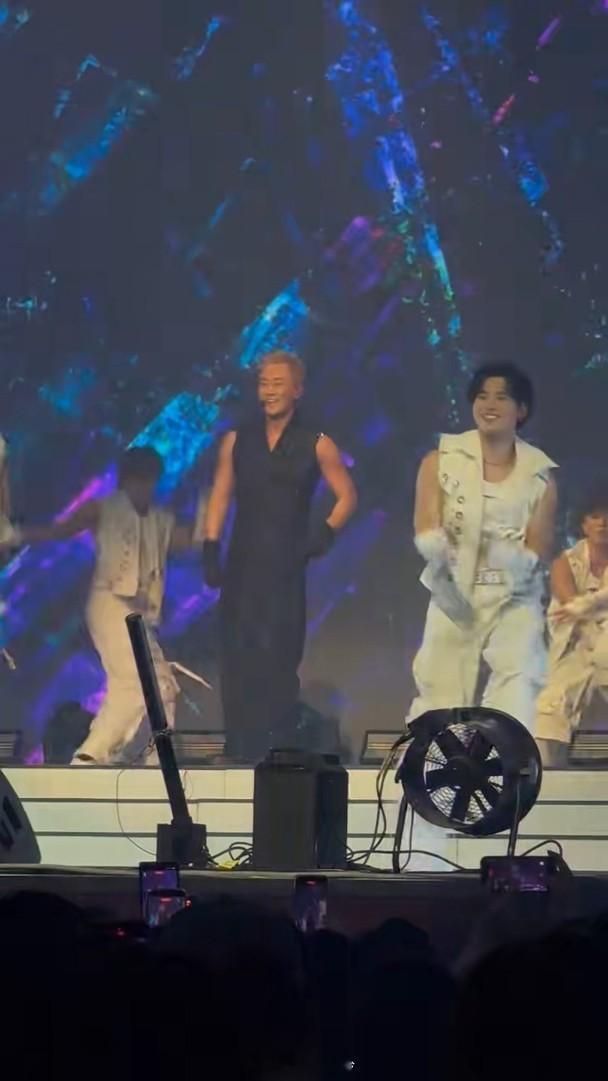 【On.cc】林峯悉尼開騷先帶老婆擦海鮮　丁子朗吳若希越洋追星藝人林峯昨晚舉行其