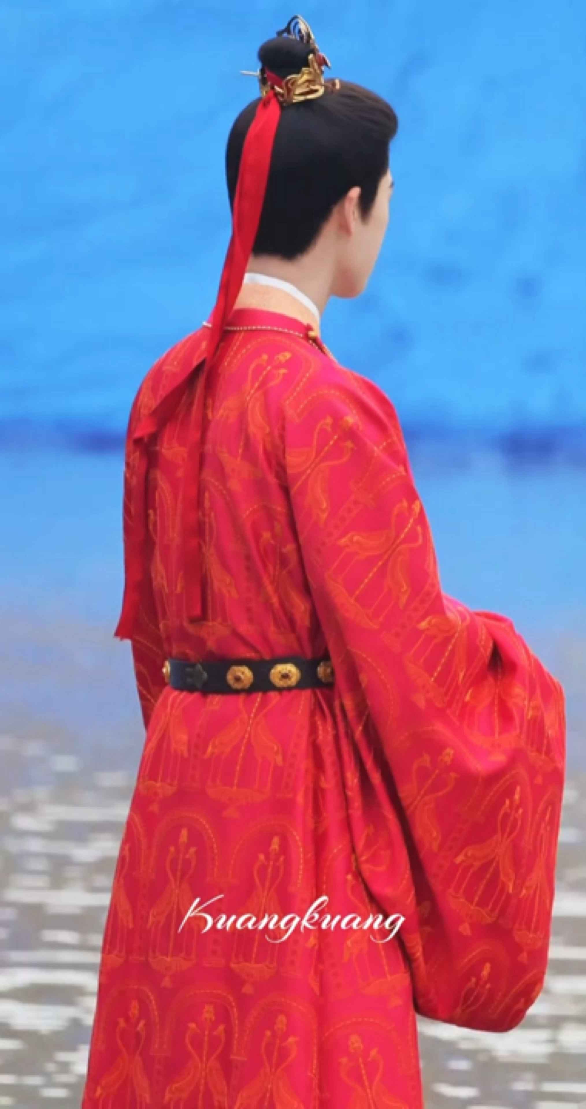 今日言尚公子大婚 我来抢亲啦李昀锐尚公主婚服路透