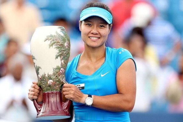 郑钦文成为李娜之后第二位闯入WTA1000赛决赛的中国选手，娜姐之前有4次。李娜