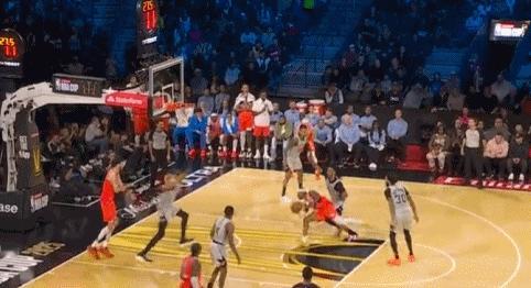 三种不同尺寸的GIF图，长按即可保存马刺终结雷霆16连胜雷霆