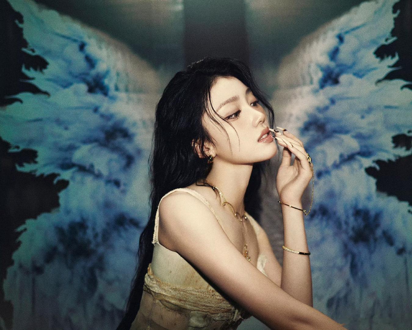 沈小婷首张个人专辑沈小婷新歌LEGEND概念谜底 蓄力许久重磅出击！沈小婷解锁首