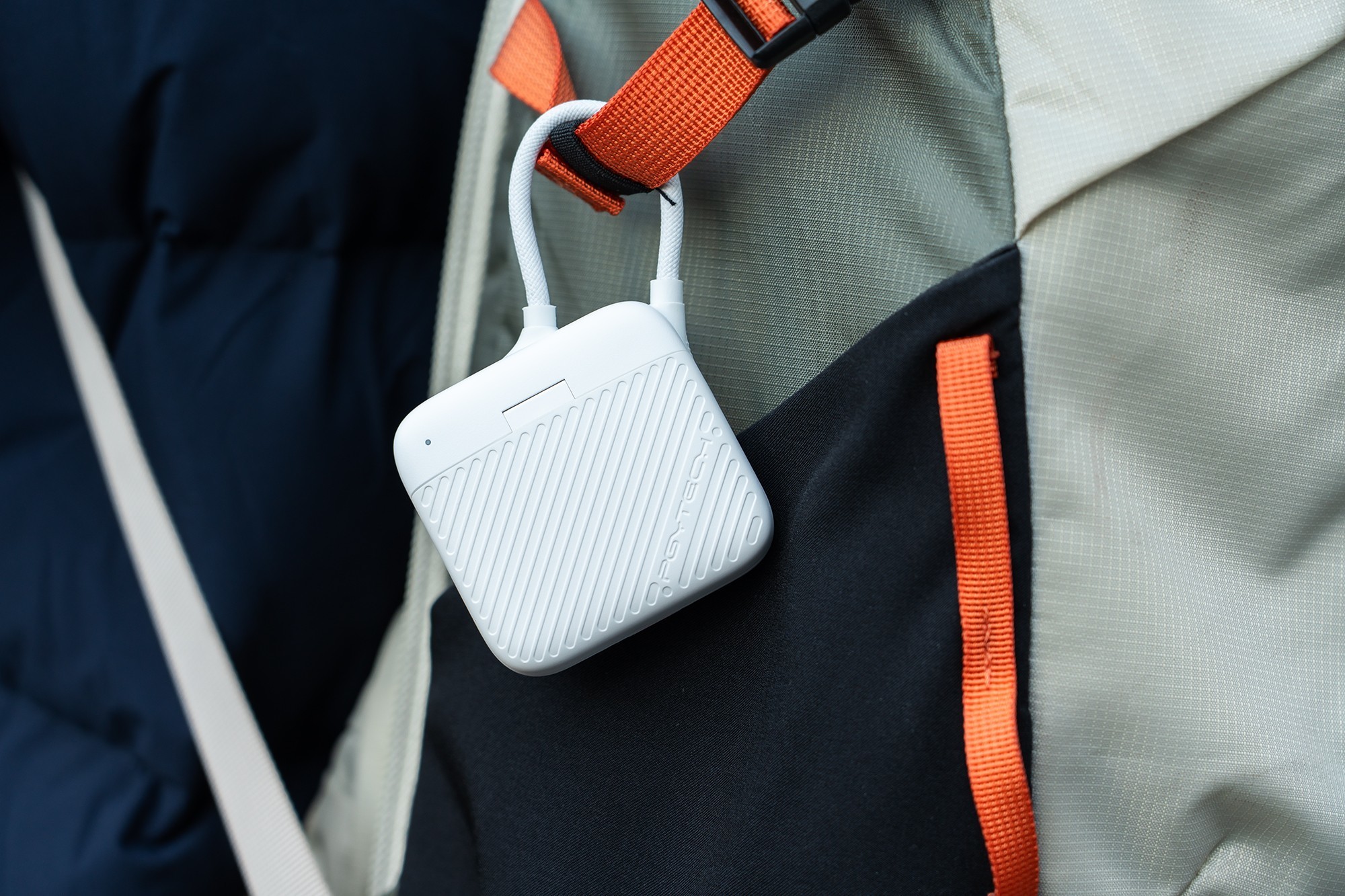 PGYTECH Mini閃傳卡盒體驗：收納、高速傳輸多功能合一