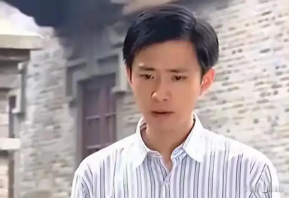 尔豪高鑫的女儿高嘉宝即将远赴海外读大学，这件事近期备受网友关注。这位星二代并没有