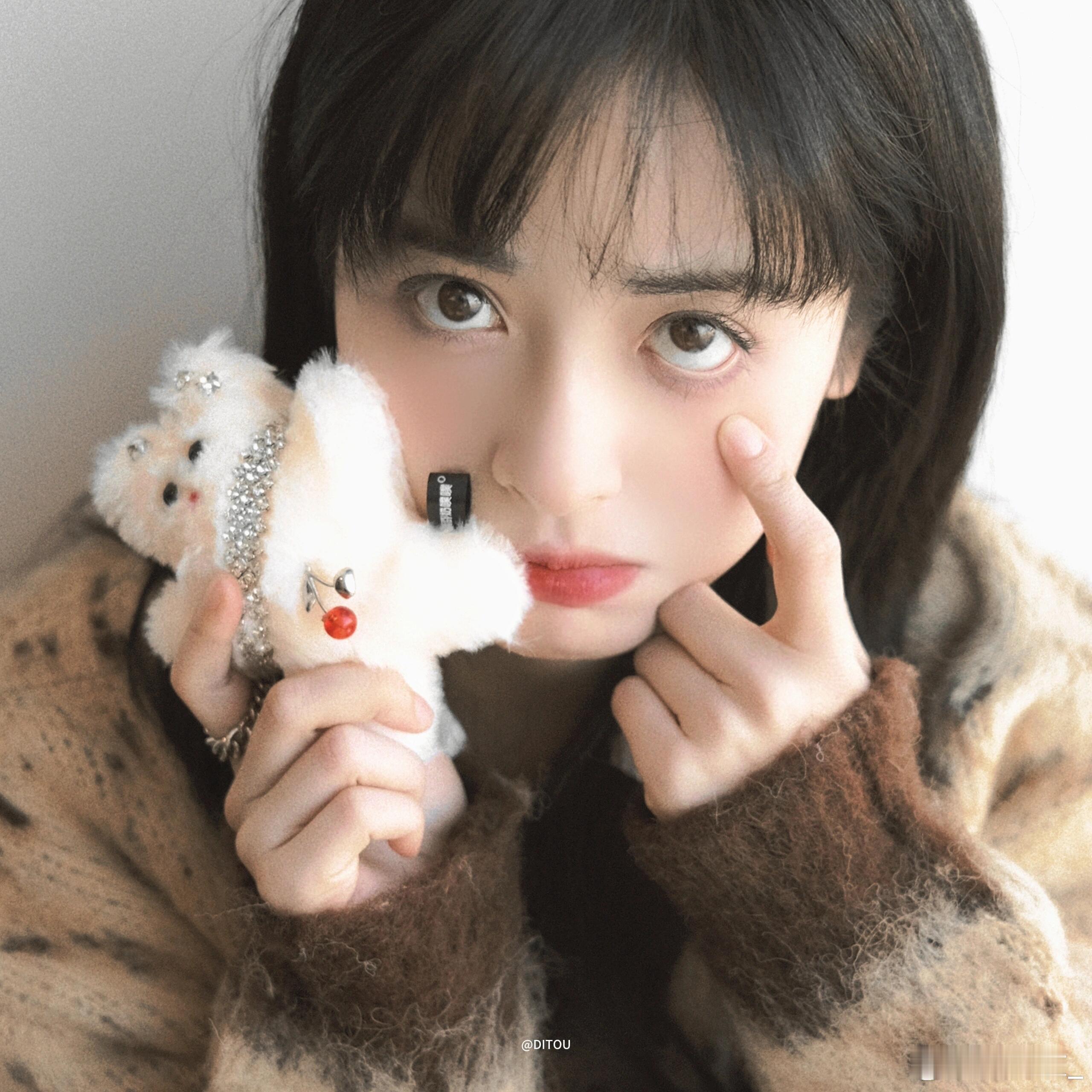 拍照姿势有～沈月真的事头像大户来的特别的秋冬～沈月｜头像 