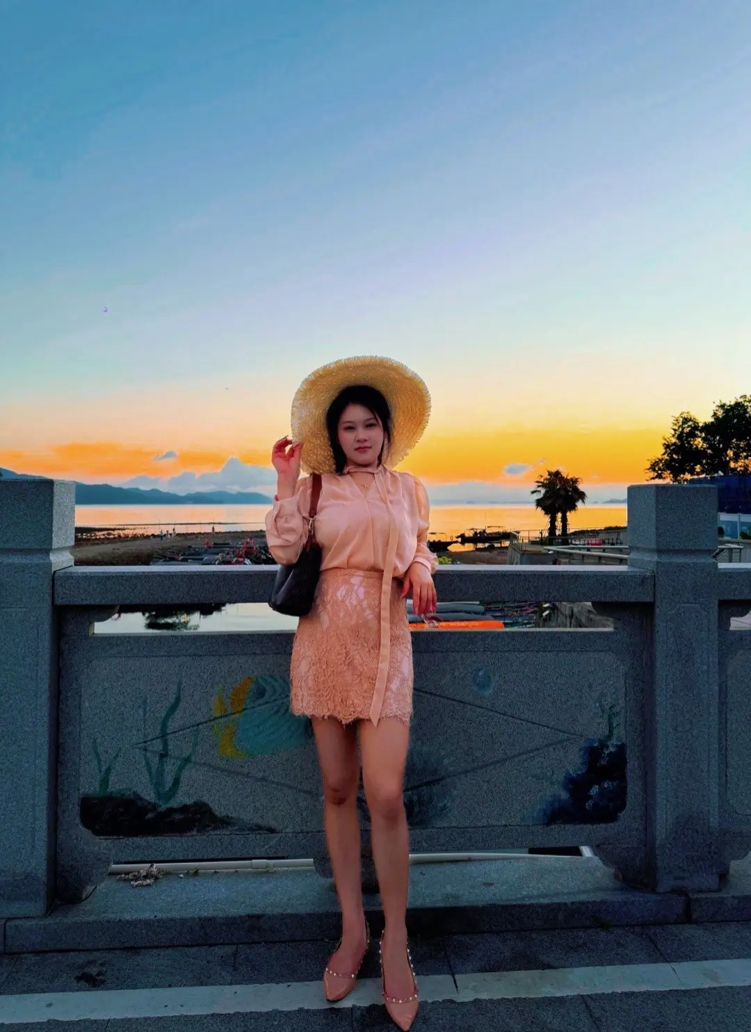 🌅