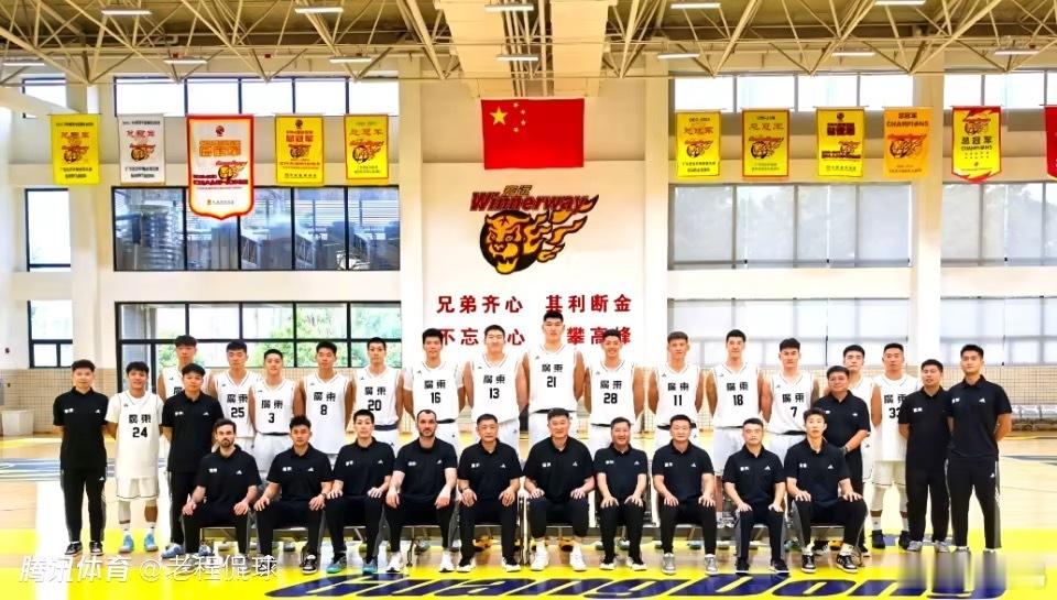 全运会男篮 绝对是跳水、乒乓球后最热门的赛事，今年广东队坐拥主场之利，杜锋指导领