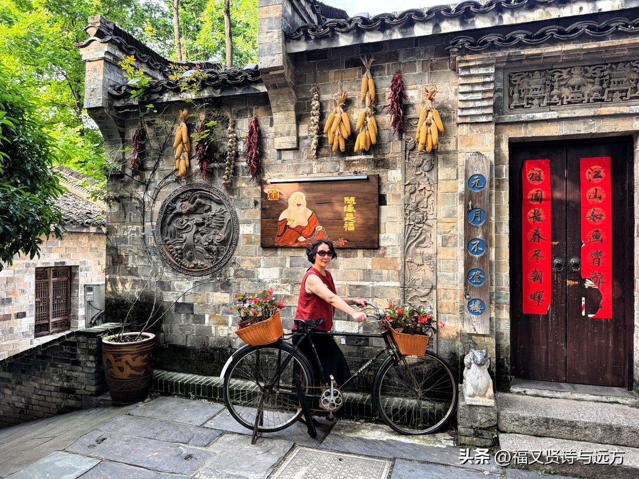 上有天堂下有苏杭。也美不过铜陵永泉镇的忆江南。

安徽省铜陵市，有两个必须去旅游
