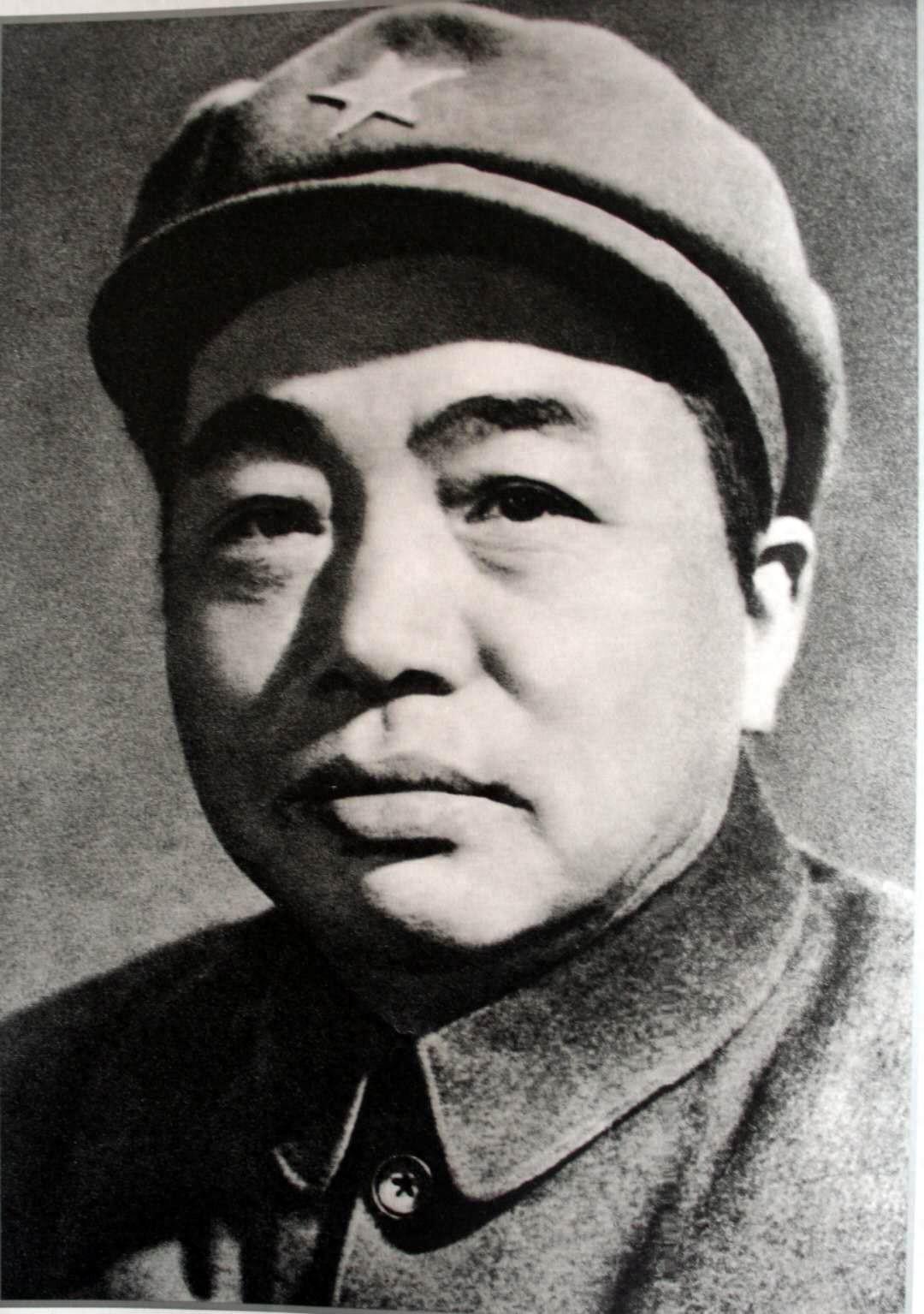 彭德怀无儿无女，病逝后留下4.8万遗产，浦安修为何要分给11人？
1979年1月