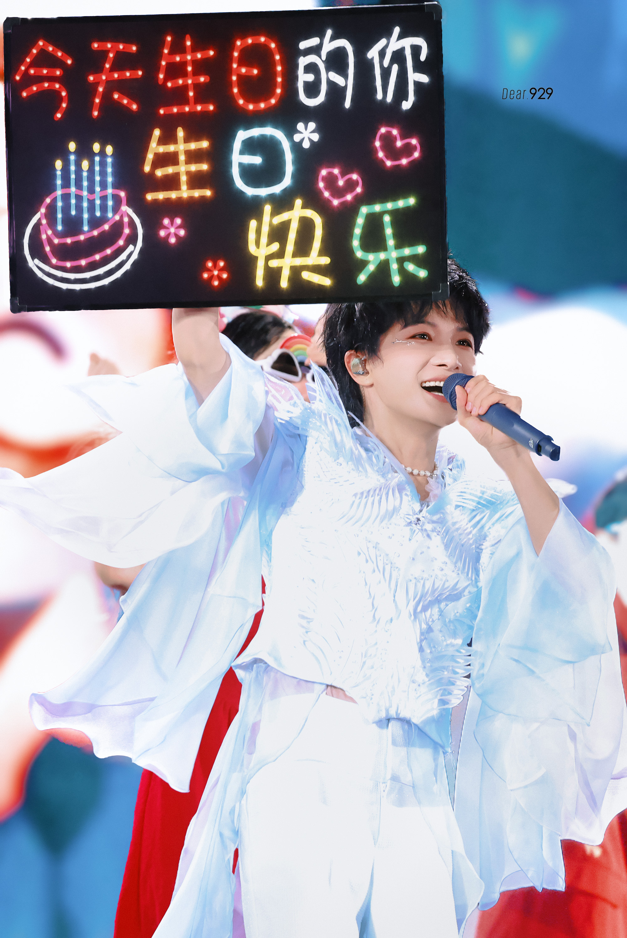周深  🍰260725 周深「深深的」巡回演唱会沈阳周深演唱会周深2026深深