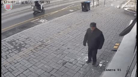 这是破瓷还是骚扰