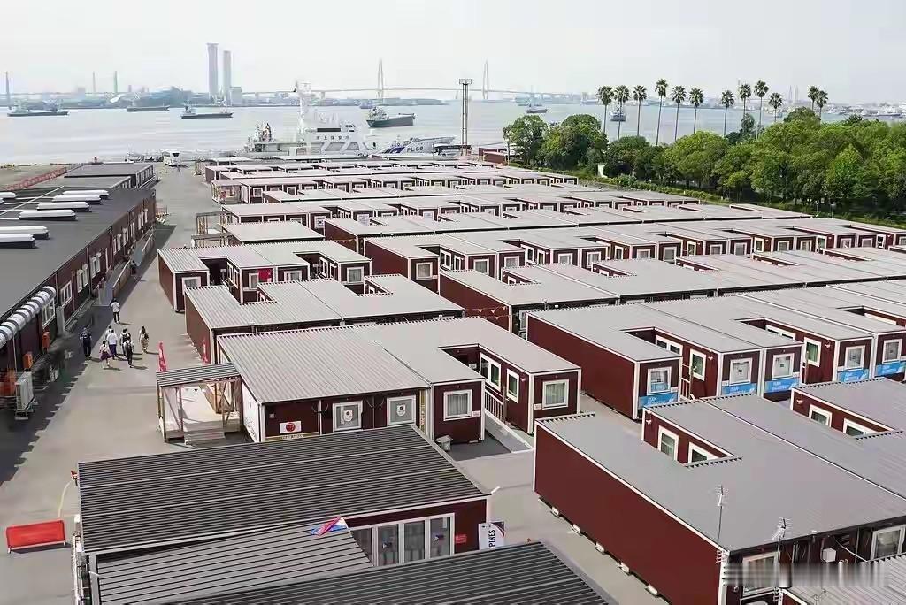 有一位参加名古屋亚运会的朋友跟我说，本届亚运会应该是亚运历史上最差的一届。
 