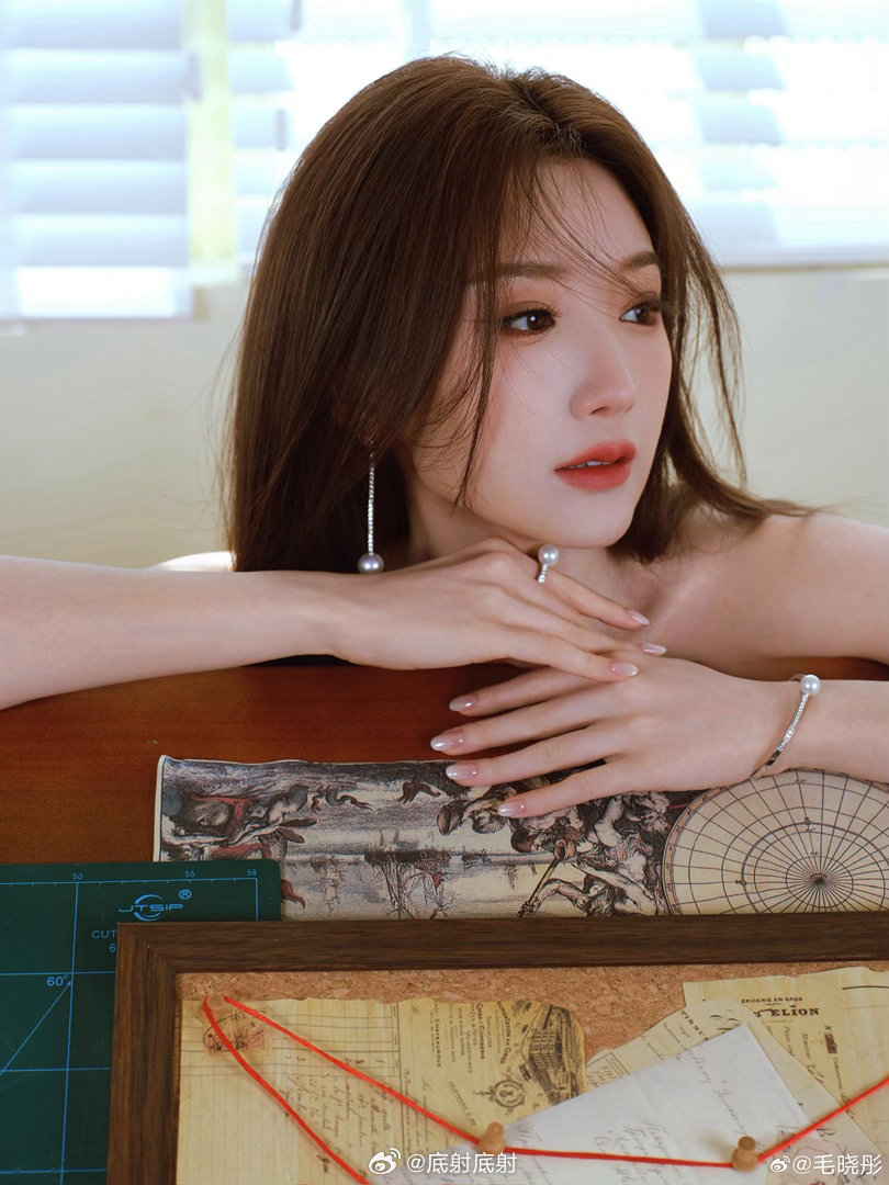 毛晓彤实在太美了，美到犯规