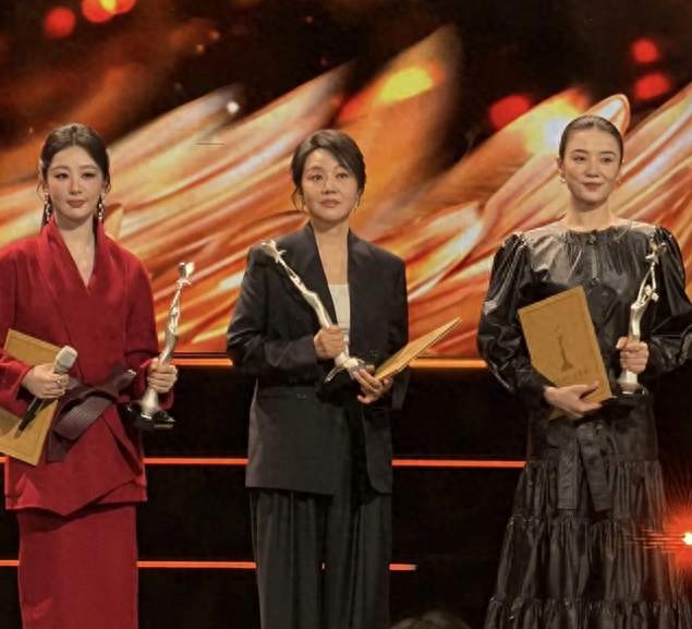 金鹰奖变“照妖镜”：宋佳于和伟实至名归，破防的究竟是谁？