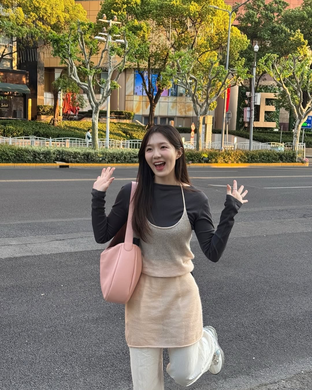哥妹好啊哥妹好 ​​​