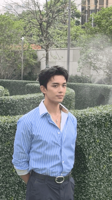 吴磊想架梯子和场外粉丝打招呼怎么会有人随地大小苏啊啊啊 