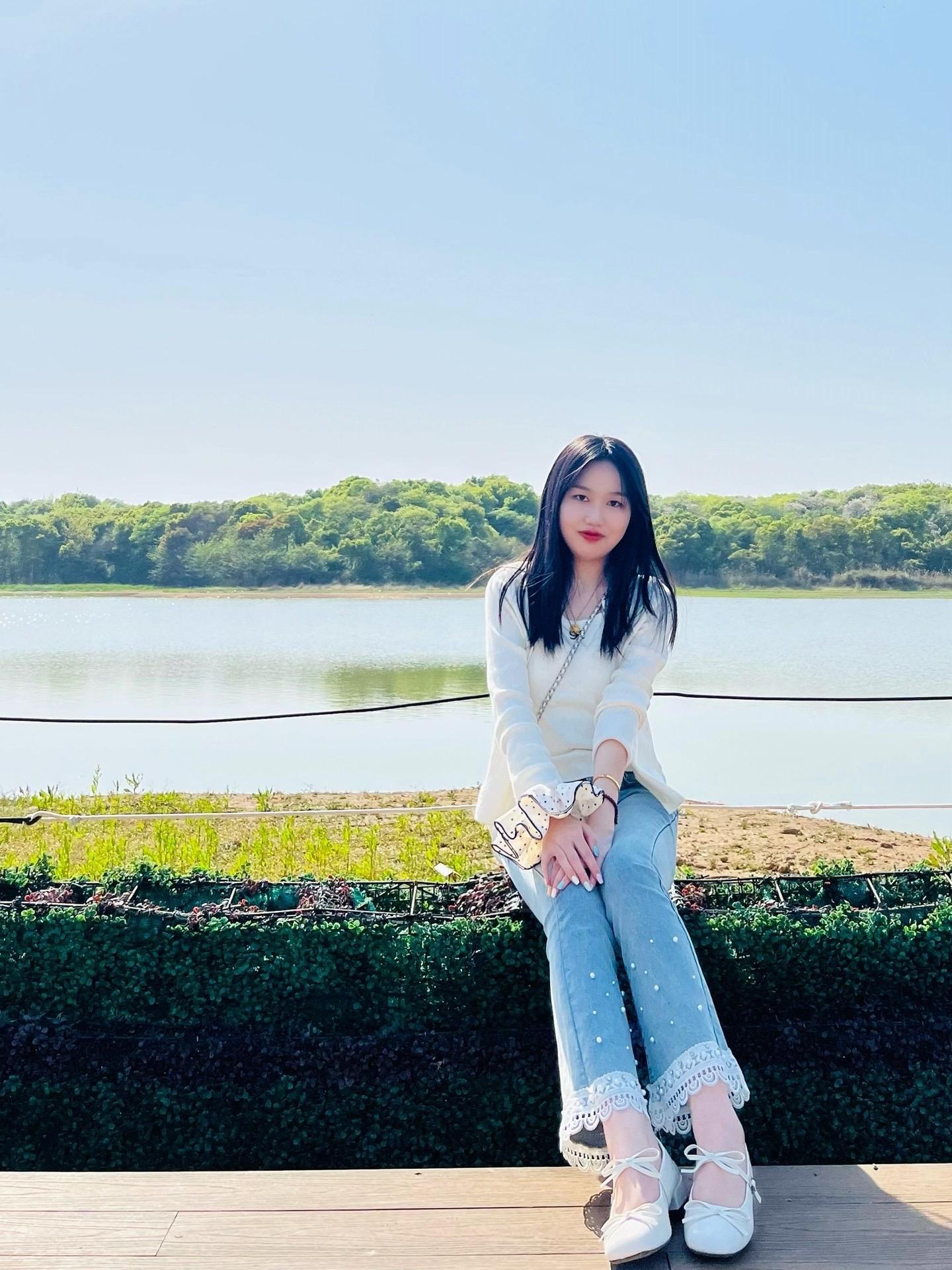 风景无限好  来组自拍好不好🫣