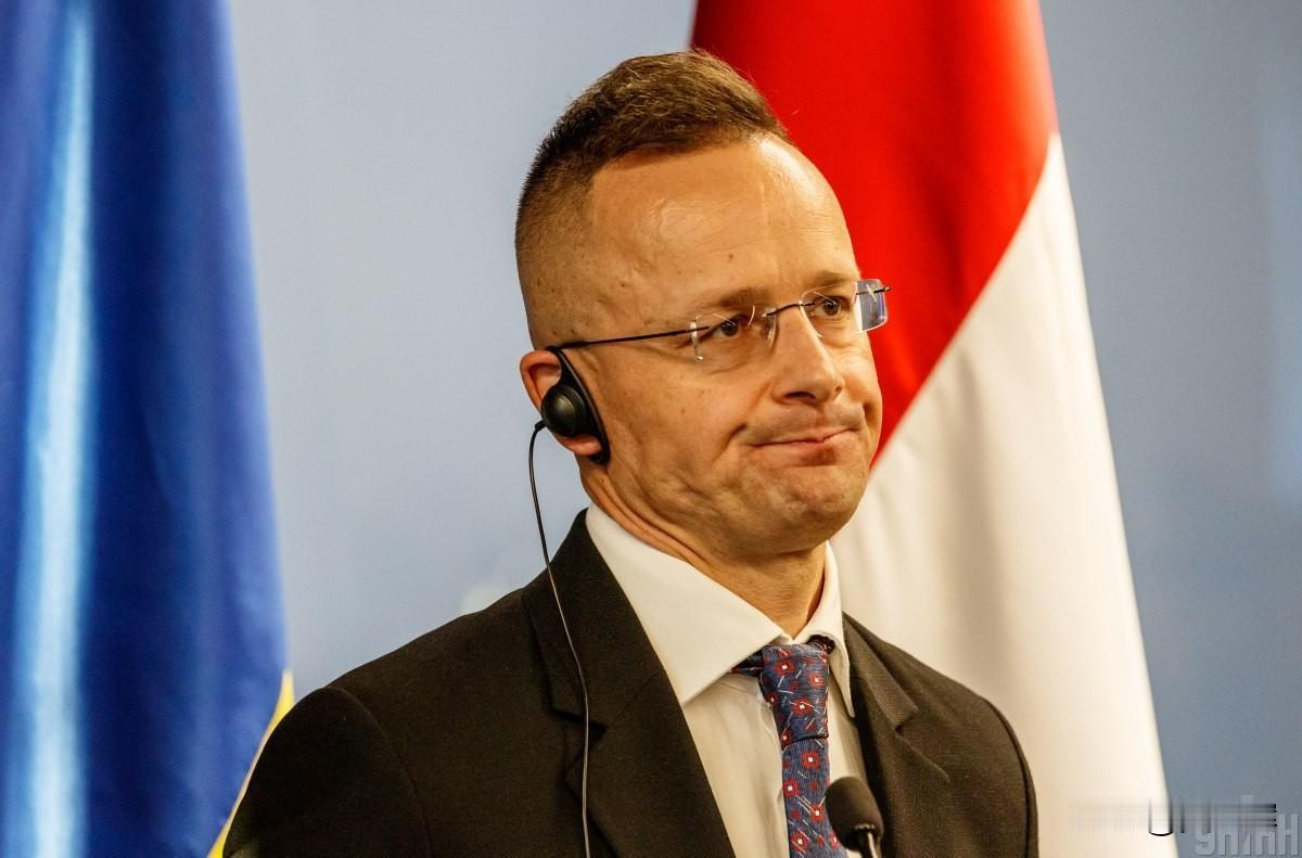 匈牙利外长：乌克兰城市街头正在上演所谓“抓丁入伍”
 
匈牙利外长西雅尔多表示，