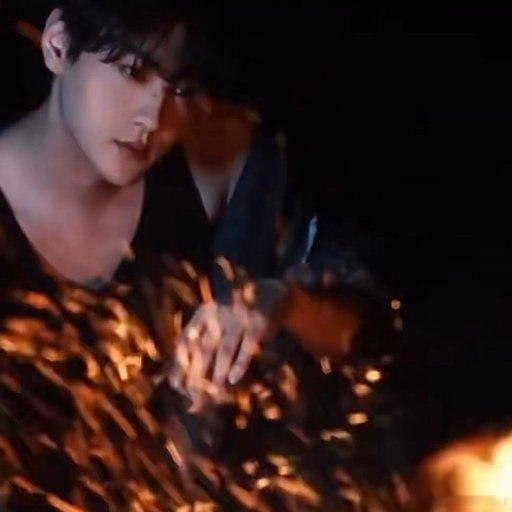 田栩宁看我不爽就看我爽田栩宁工作室文案看我不爽就看我爽 田栩宁工作室文案看我不爽