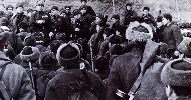 我国为何抛弃4万华人？央求哭诉也不接收，只因30年前太不是人
 
这4万华人可不