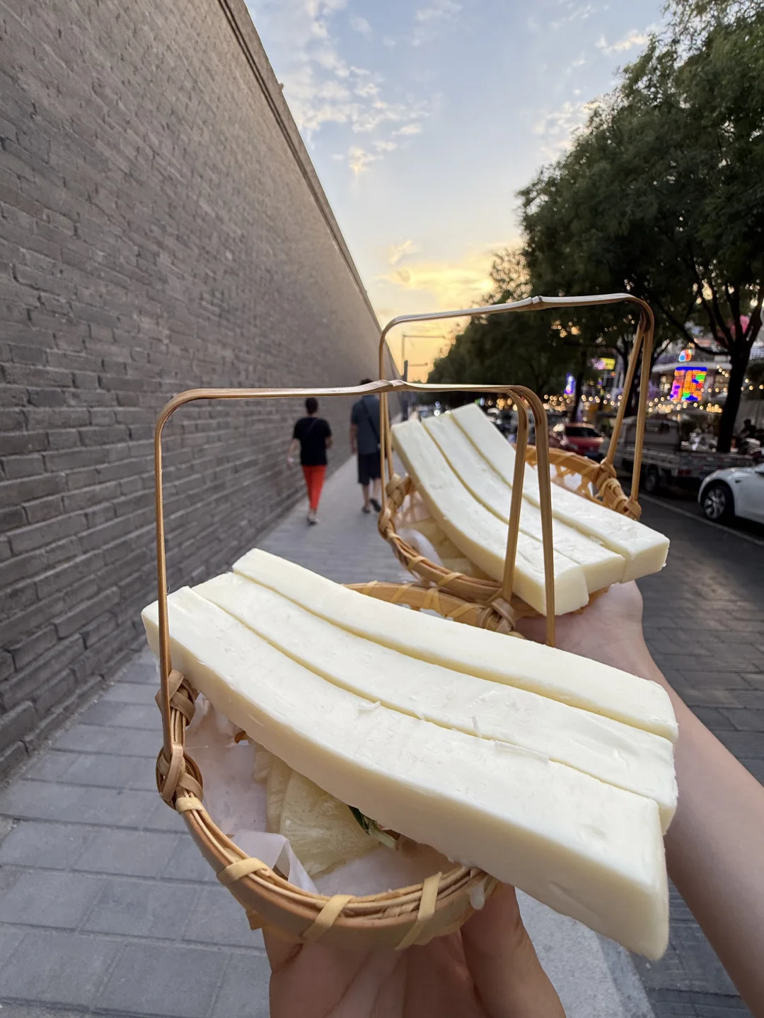 西安城墙边极品！！