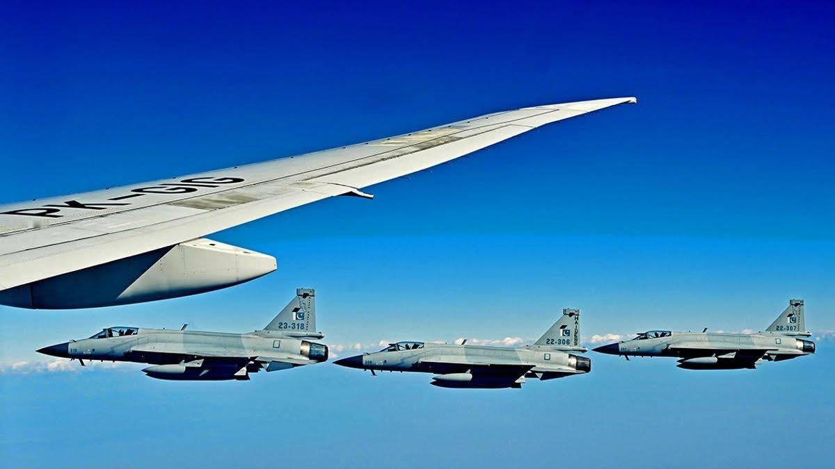 今日枭龙 巴基斯坦空军（PAF）JF17C Block 3枭龙为访巴的印尼总统普