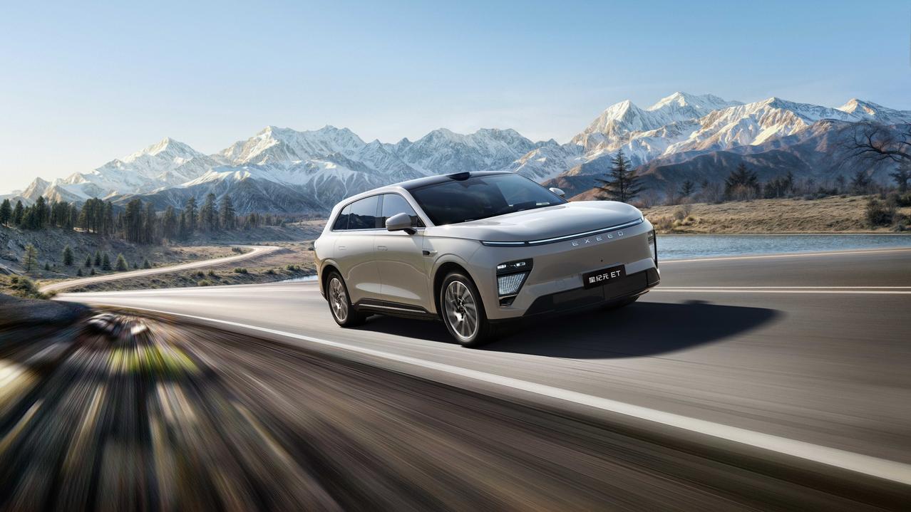 年底了，车圈开始卷起来了。最近在看车，各大车商给的政策可谓是诚意满满。

就拿2