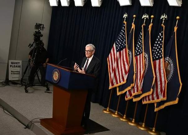 最近美联储主席鲍威尔在哈佛大学的一场讲话，让人感觉美国高层彻底撕破脸了。


