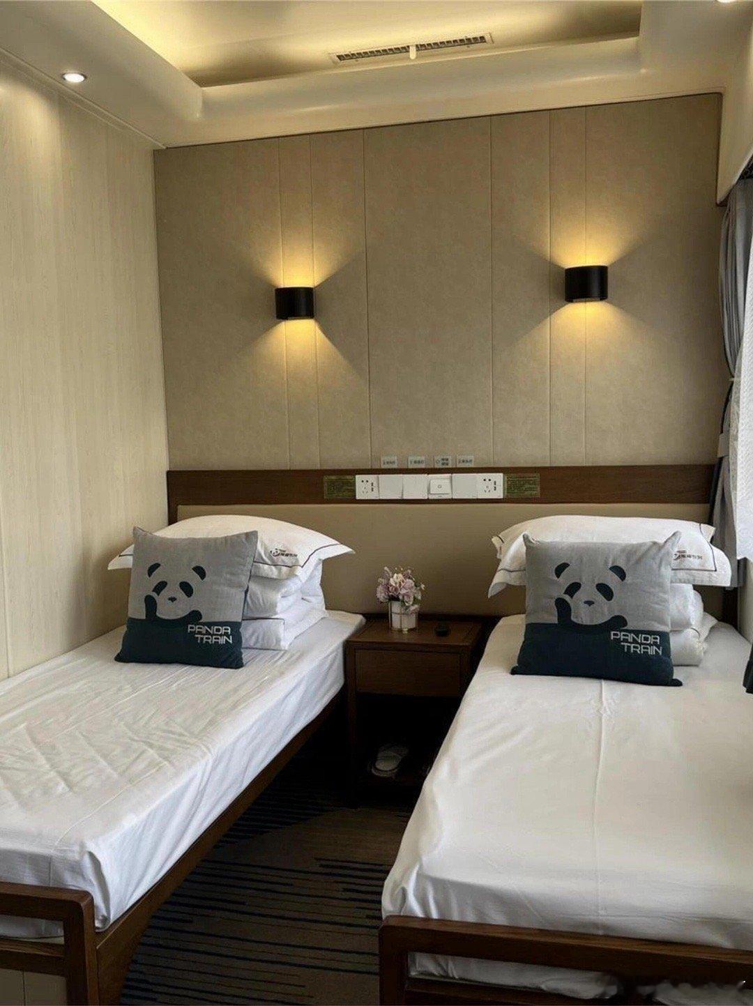 #带父母旅行最舒适的方式#每一代人的旅行方式都有其独特的魅力，我要和父母一起探索