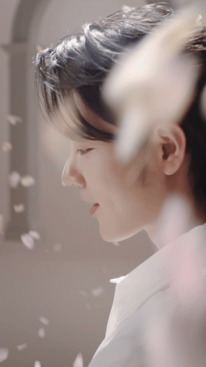 #陪肖战走花路# 晚安安🌙[月亮]❤️Darren Hayes《Insatia