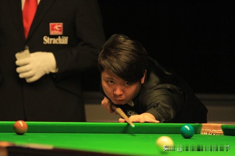 赵心童与张安达会师决赛 赵心童与张安达会师决赛，这简直是斯诺克界的一场盛宴！这就