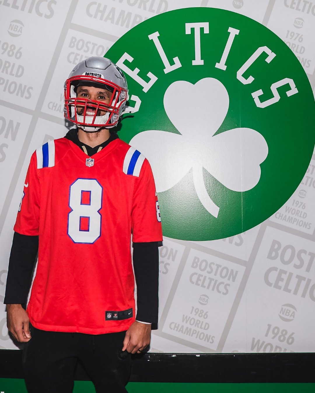 怀特：“我们还要继续学习和成长，这无疑令人感到兴奋，我们要让大家都能打得舒服，并