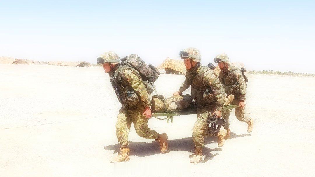 #铸剑中原[超话]##中国军人# 直击演训场|不服“暑”，他们经得起“烤”验战高