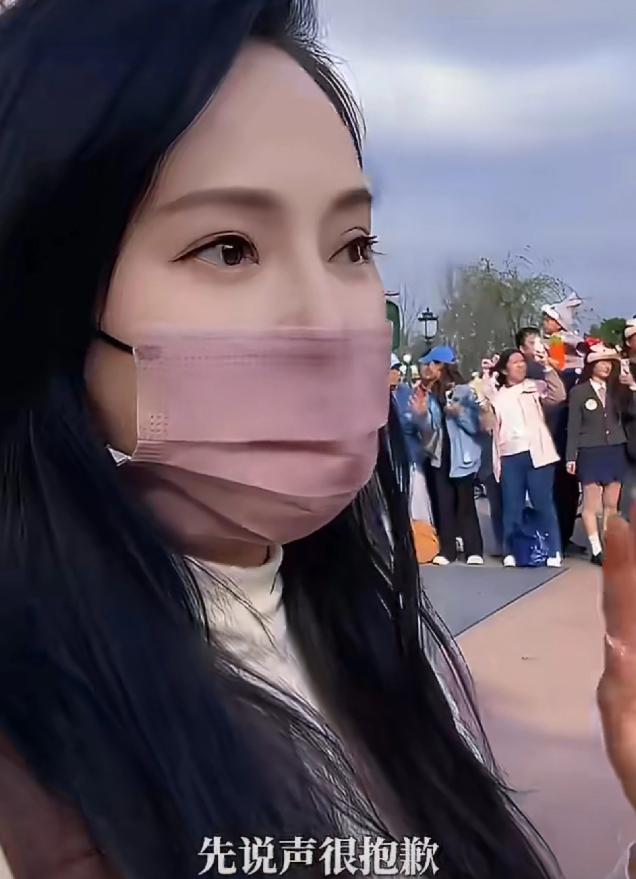 伊能静，正面硬刚！

3月30日，一向温柔的伊能静，突然在社交平台高调发文，她这