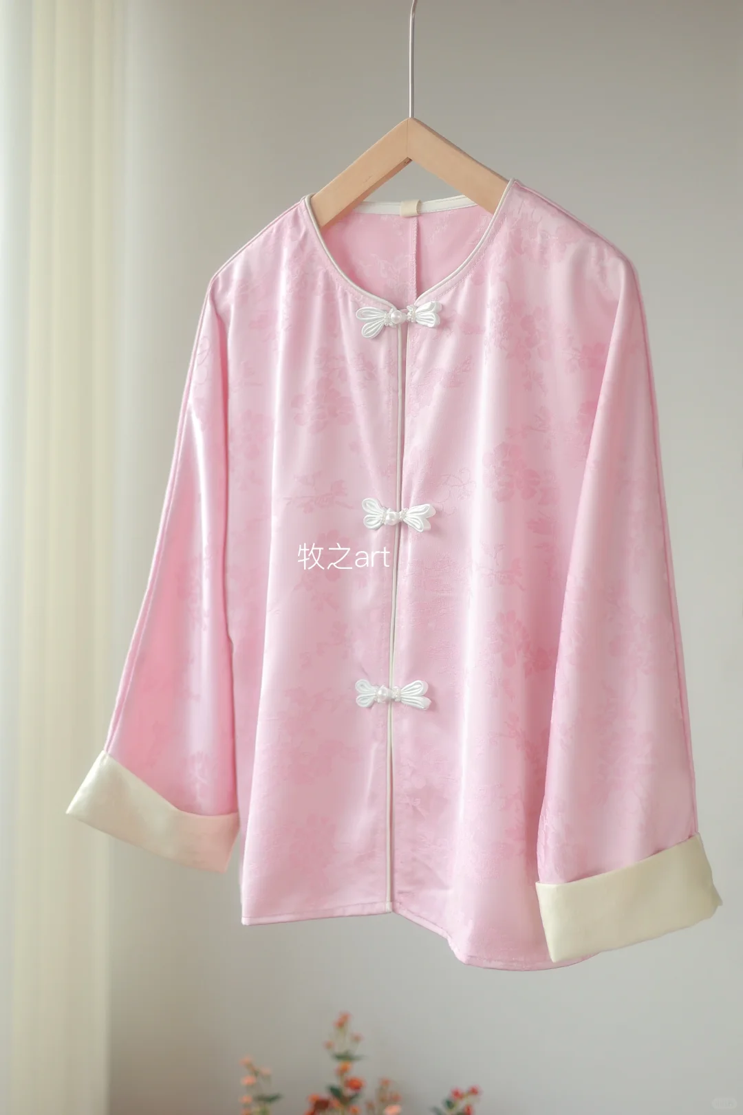 国风新中式｜中式对襟缎面外套