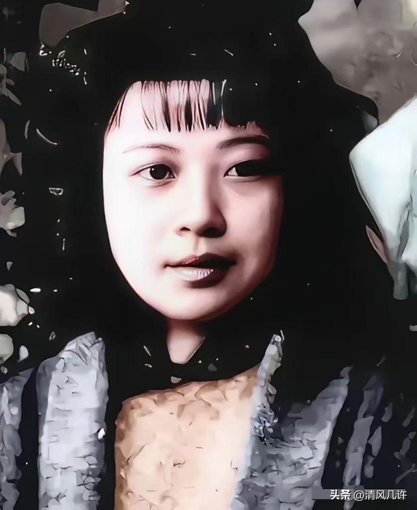 1963年，解放军师长陈广胜回乡寻找多年不见的妻子。没想到，他刚到村口，就看到一
