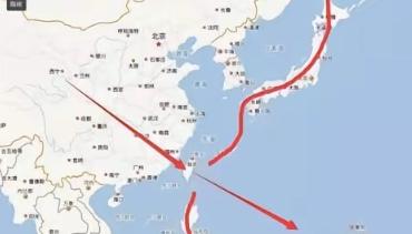 现在美国应该跳着脚骂日本和菲律宾成事不足，败事有余。原本美国辛辛苦苦打造的第一岛
