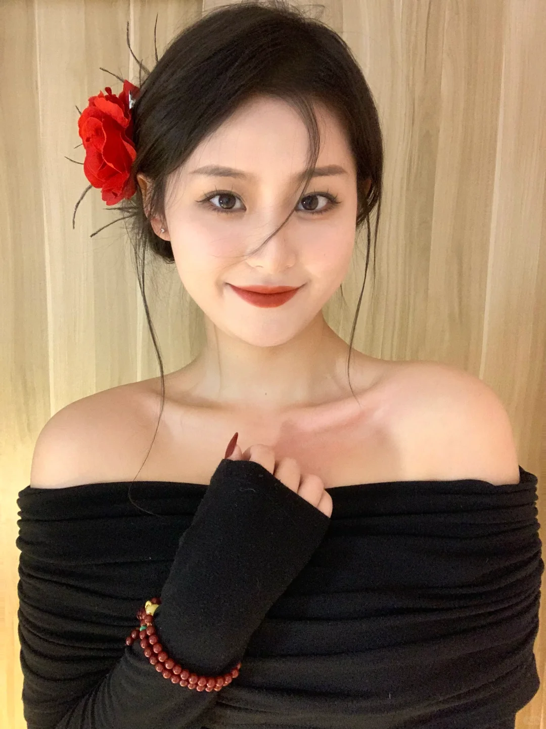 花自向阳开 人终往前走