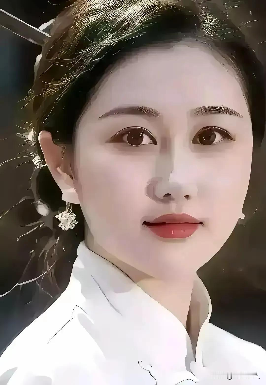 八声甘州·无语话苍凉
文/无冕诗人

一

对残阳古道起悲风，独立意难休。看昏鸦