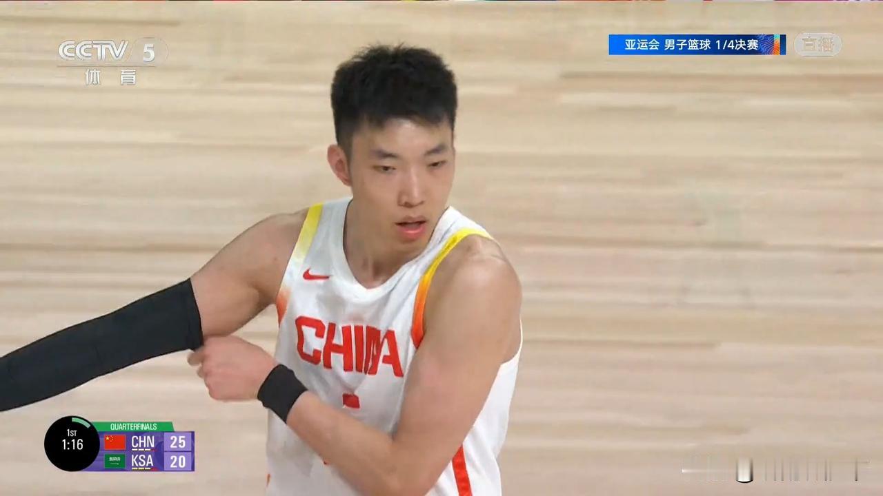 亚运男篮1/4决赛，中国男篮87：78险胜沙特！

本场首发：廖三宁、庞峥麟、王