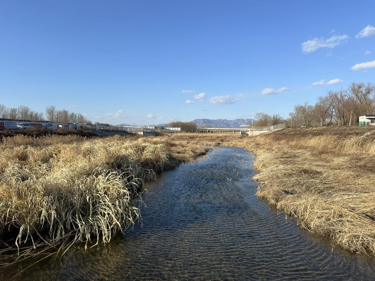 关沟冬色随手一拍都是美景 治愈系风景