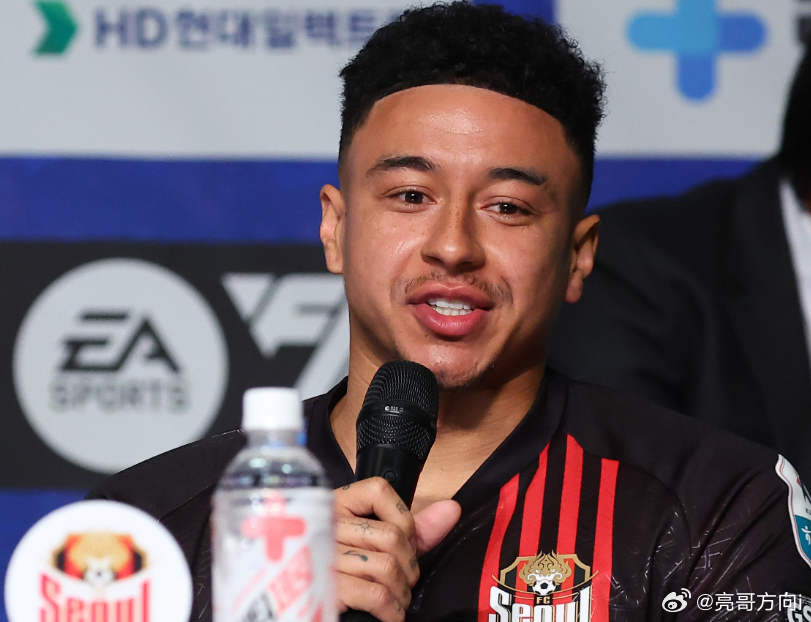 巴西《环球体育》报道，林加德预计将于本周末与科林蒂安签订预合同，以便能够开具他前