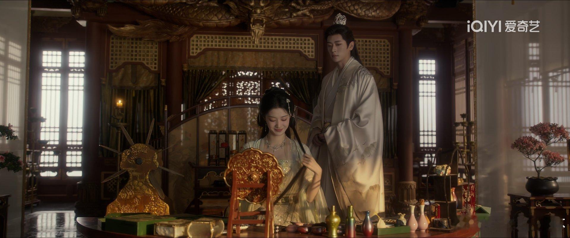 成何体统 在看剧了，女主过于貌美，好养眼王楚然浓妆艳抹总相宜，各种妆造都好美，剧