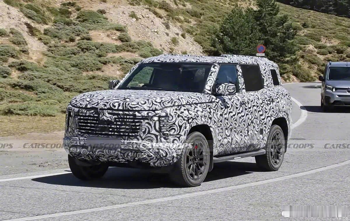 山猫终于醒了！老车主等这波重启等麻了😤手握12次达喀尔冠军的王牌🃏，三菱愣是