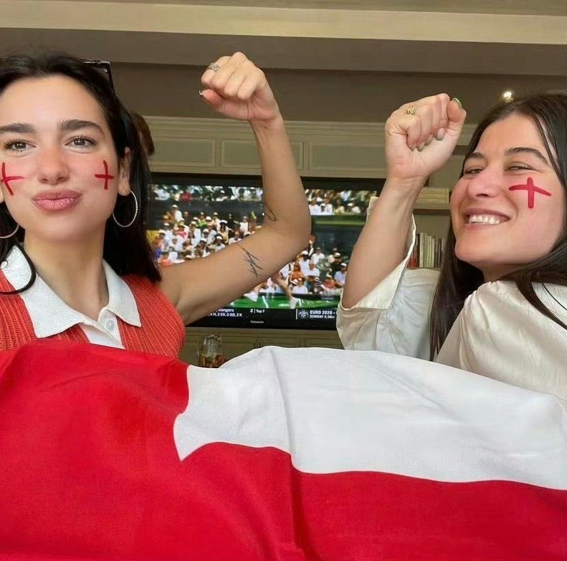 DuaLipa  It’s coming home ? 